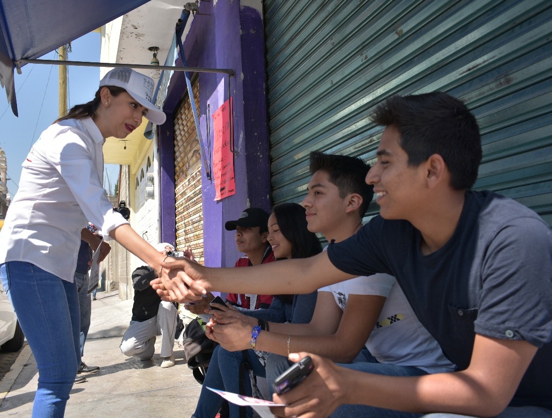 Créditos a la palabra, Universidad Digital compromisos de Sandra Corona